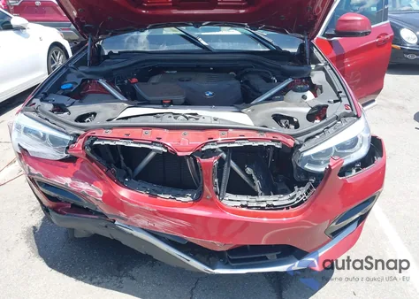 2021 BMW X4 xDrive30I z USA, uszkodzony, nr VIN 5UX2V1C07M9F59530